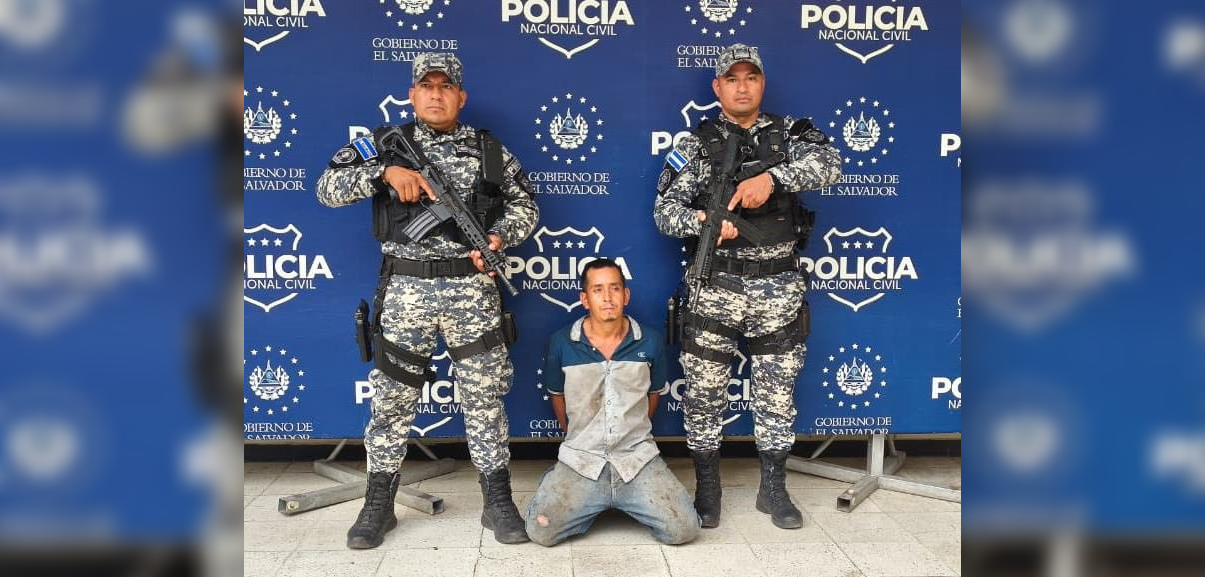 Maynor Humberto García Flores fue detenido por el homicidio de una mujer ocurrido el 30 de abril en Candelaria de la Frontera, Santa Ana. La PNC y FGR lo capturaron en un operativo relámpago. Foto: PNCSV.