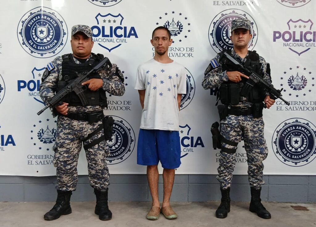 Tragedia familiar: Capturado por asesinar a golpes a su padrastro en Soyapango