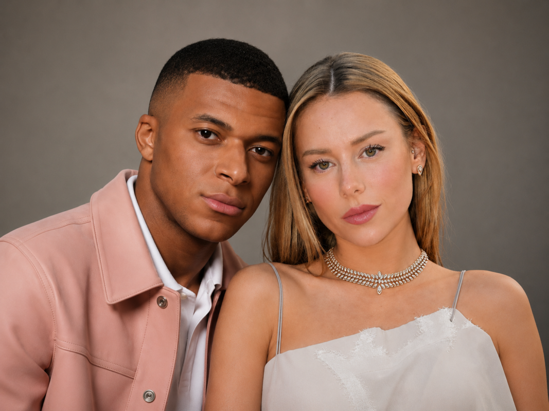 El delantero Kylian Mbappé abandonó la concentración de la selección francesa a días del Mundial para viajar a Madrid con su pareja, desatando un debate sobre los límites de su vida privada. Foto: Ilustración / @k.mbappe / @ester_exposito