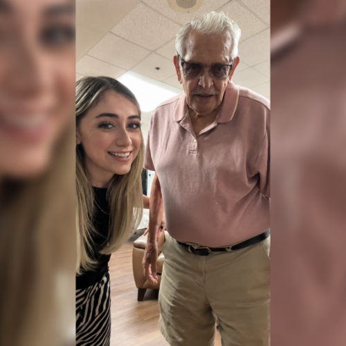 Una joven denunció una estafa en la que pagó 5 mil dólares por entradas para ver a la Selección Nacional en Guadalajara, pero la plataforma de reventa los estafó. El abuelito de 89 años se quedó sin cumplir su sueño. Foto: @itspaaoolaaa