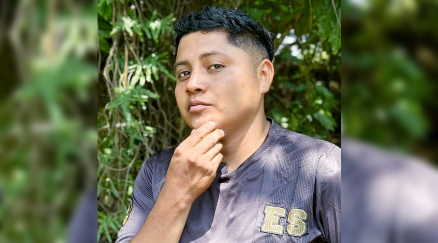 El creador de contenido William Vásquez, conocido como Bambicasero, falleció al ser impactado por otra motocicleta en el Periférico Claudia Lars, en La Libertad. Foto: @banbicasero