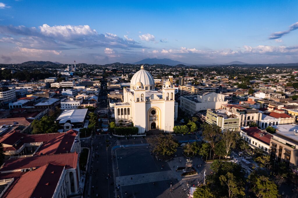 Pronóstico del tiempo en El Salvador: Condiciones climáticas para este sábado 13 de junio de 2026