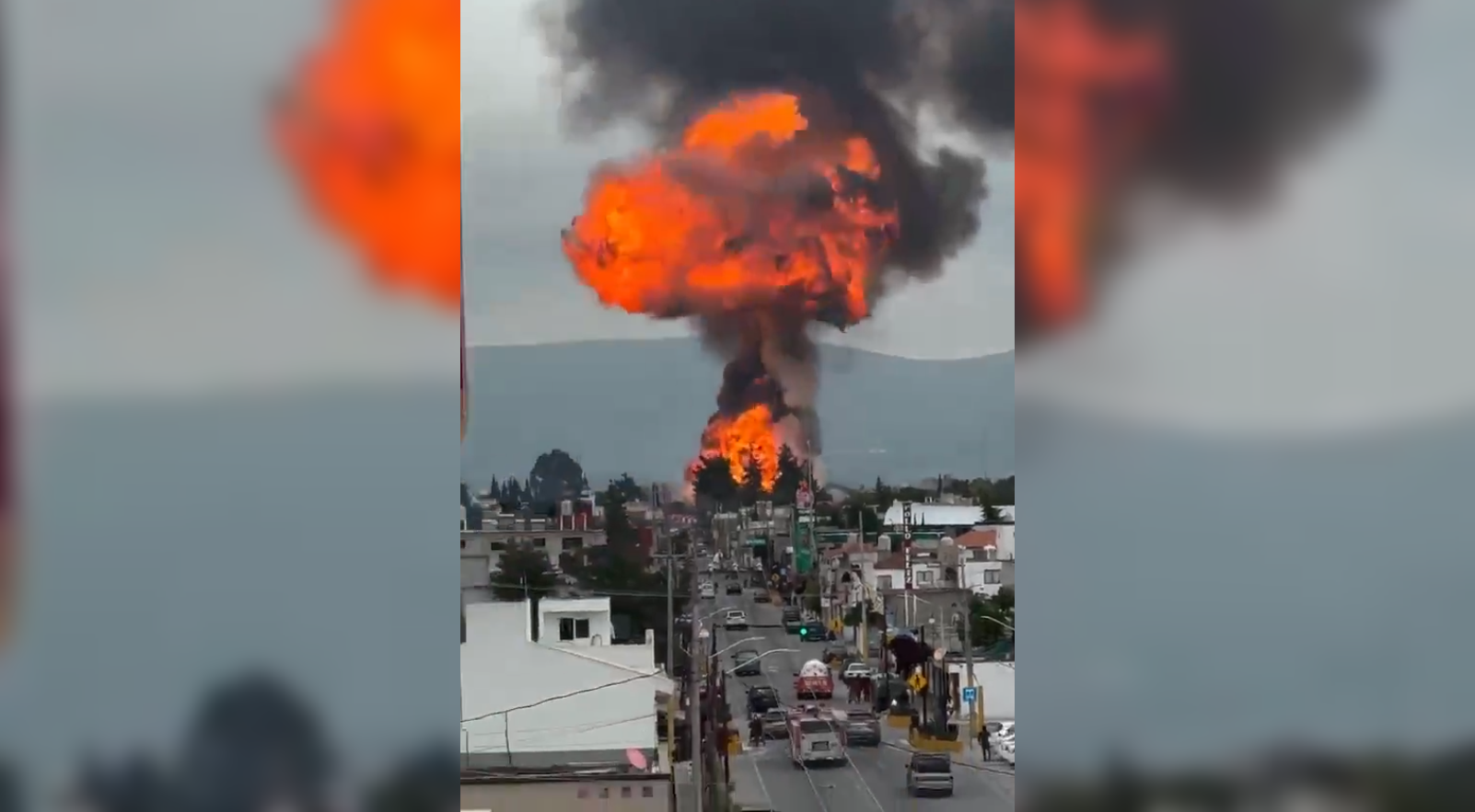 Explosión de gas provoca caos en Puebla, 2,000 personas evacuadas