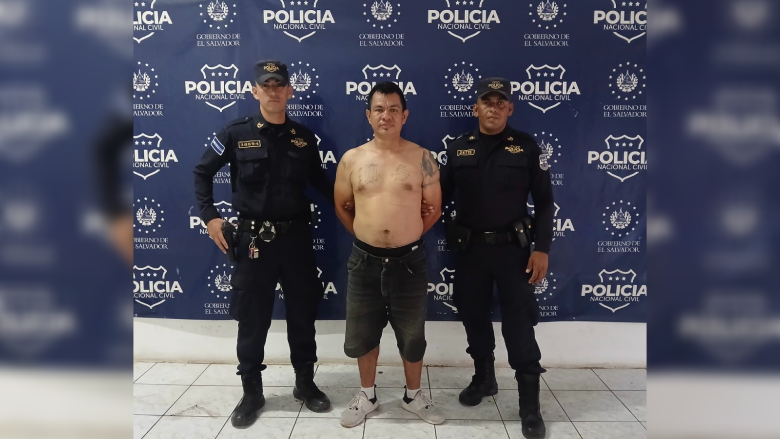 José Roberto Coreas Álvarez, alias "Tito", pandillero de la clica Fulton Locos Salvatruchos, fue interceptado por la PNC durante un patrullaje en San Miguel. La denuncia ciudadana fue clave. Foto: PNCSV.