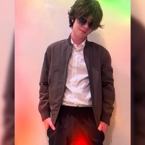 El hijo del astro boricua, Valentino Martin, se sinceró con sus seguidores al exigir que valoren su talento e identidad propia en el baile y no solo su apellido. El mensaje generó debate en las redes. Foto: Instagram / @valent1ino_mart1n