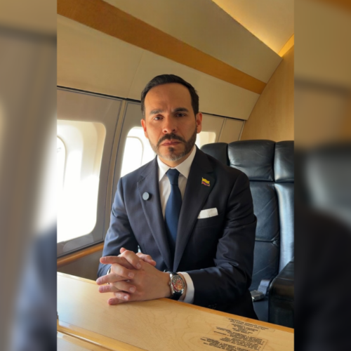 El presidente Abelardo de la Espriella suspendió su agenda para liderar las acciones de rescate tras el sismo de 7.4 en Colombia. Un Puesto de Mando Unificado fue instalado en la UNGRD. Foto: Presidencia de Colombia.