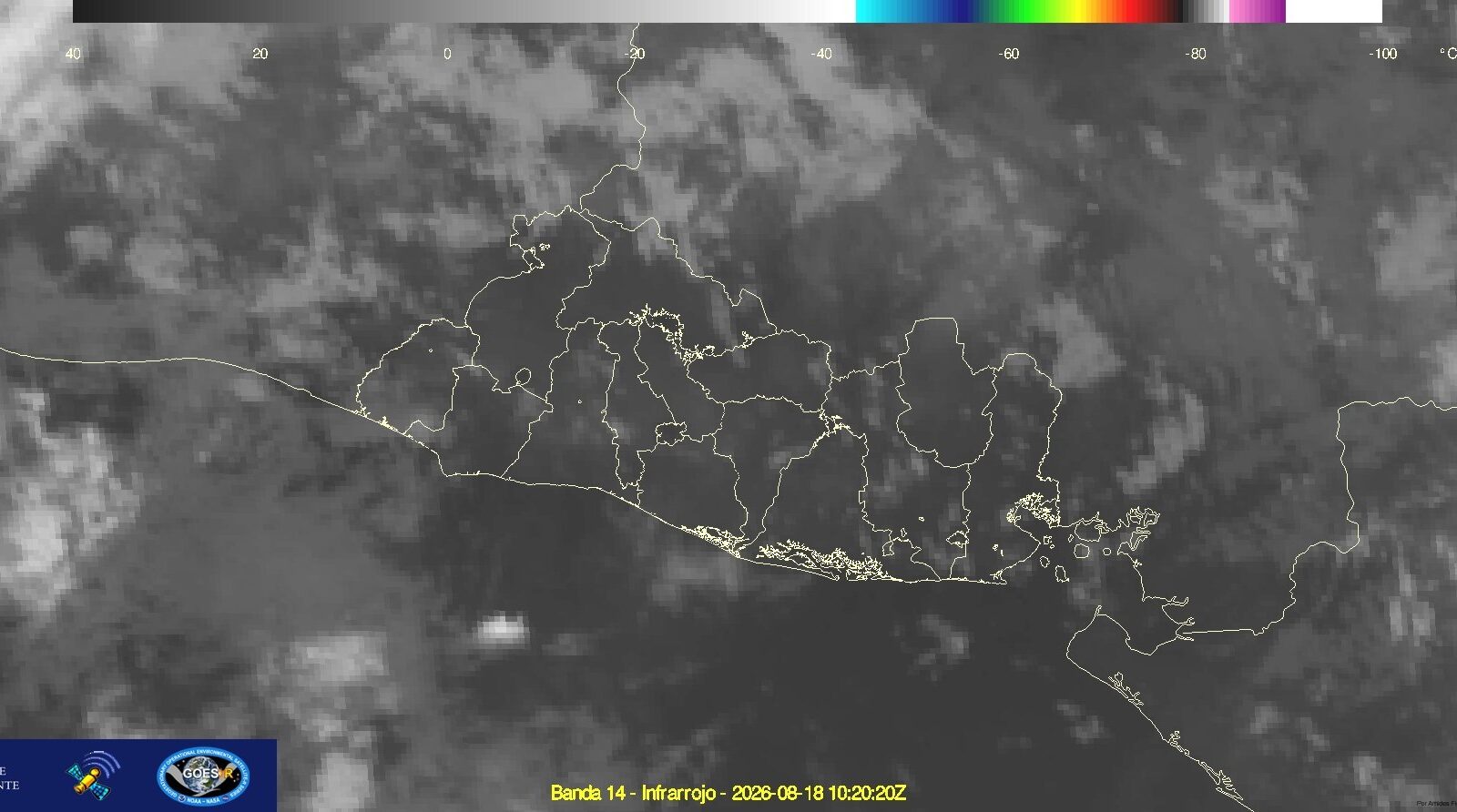 El @MedioAmbienteSV reportó condiciones estables y sin lluvias significativas durante la madrugada del 18 de agosto de 2026 en El Salvador. Cielo mayormente despejado. Foto: Observatorio Ambiental.