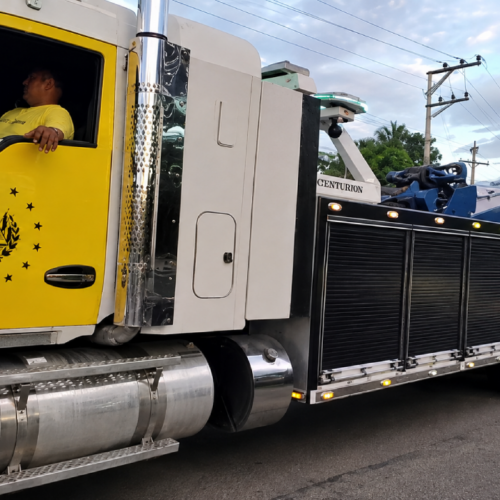 El VMT reporta tráfico fluido en El Salvador este 25 de agosto, con carriles reversibles activados y un cierre programado en Los Chorros para el fin de semana. Foto: @VMTElSalvador.