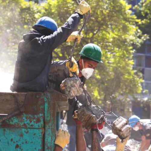 Los terremotos registrados en diferentes regiones durante agosto de 2026 han reavivado una pregunta: ¿está temblando más la Tierra o simplemente tenemos mayor capacidad para detectar y conocer cada sismo? Foto: Flickr / World Central Kitchen