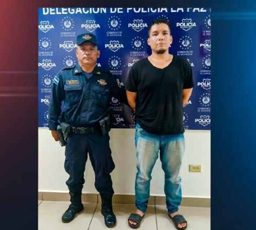 La PNC realizó la captura de Cañas Cerna tras atender el llamado de auxilio por violencia intrafamiliar en Zacatecoluca. Foto: Cortesía