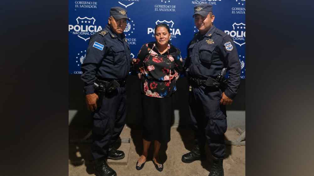La detenida fue localizada e intervenida por agentes de la corporación policial en el occidente del país. PNC
