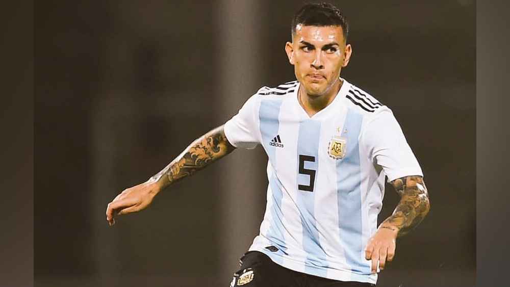Leandro Paredes enfrenta una suspensión de 10 partidos tras la resolución del comité disciplinario de la FIFA.