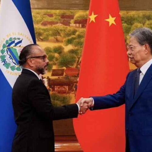Ernesto Castro, presidente de la Asamblea Legislativa, durante su encuentro con autoridades en China. Foto: cortesía