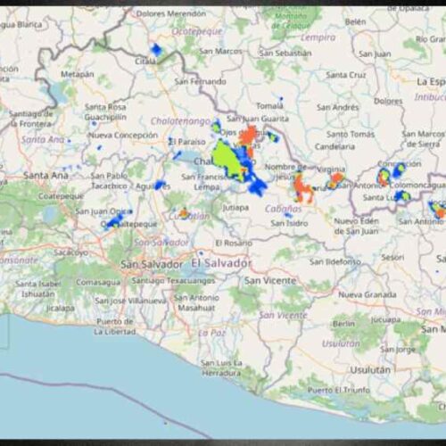 El Ministerio de Medio Ambiente monitorea el desplazamiento de ondas tropicales en el territorio nacional.