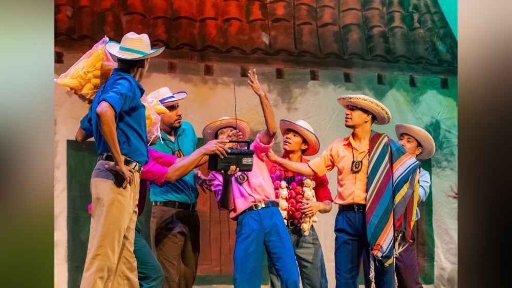 El Ballet Folclórico Nacional durante su presentación en honor a los artesanos salvadoreños. Ministerio de Cultura