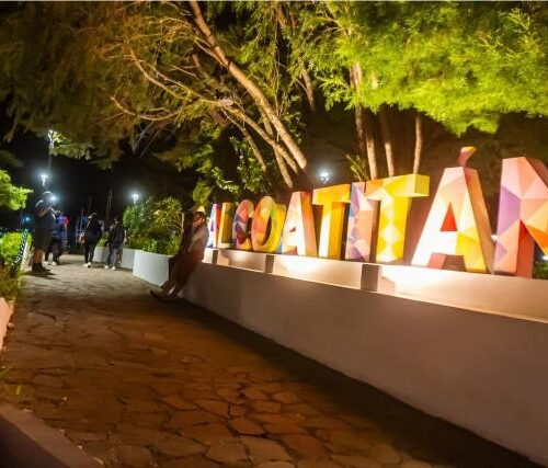 Salcoatitán: encanto único, ambiente relajado, deliciosa gastronomía y espacios para compartir en familia y amigos. DOM