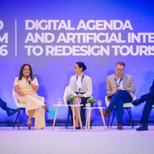Delegados internacionales participaron en las actividades del Día Mundial del Turismo 2026 en El Salvador. Foto: Archivo.