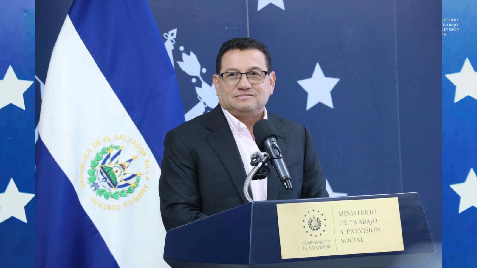 Rolando Castro explicó que cualquier cambio en la jornada buscará redistribuir las 44 horas semanales y que la modalidad de cuatro días podría ser opcional.