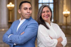 Carmen Molina-Tamacas y Osman Canales son los dos salvadoreños incluidos en la exposición del Mes de la Herencia Hispana 2026 del Estado de Nueva York. Foto: Ilustración.