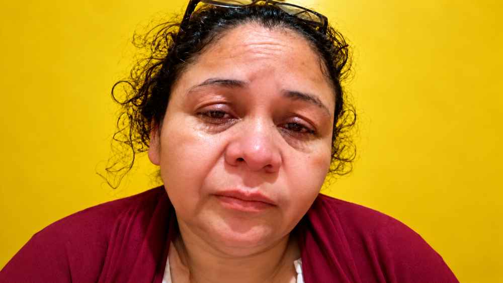 Una madre hondureña pidió directamente a Nayib Bukele ayuda para que su hija con leucemia pueda recibir atención médica en El Salvador. Foto: Ilustración.