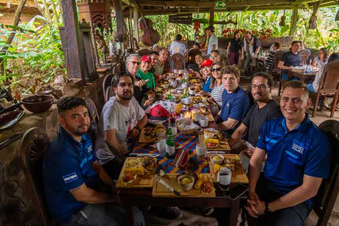 El turismo de El Salvador fue presentado a compradores internacionales mediante recorridos por playas, volcanes, pueblos, sitios arqueológicos y otros destinos del país. Foto: ESTM/CASATUR.