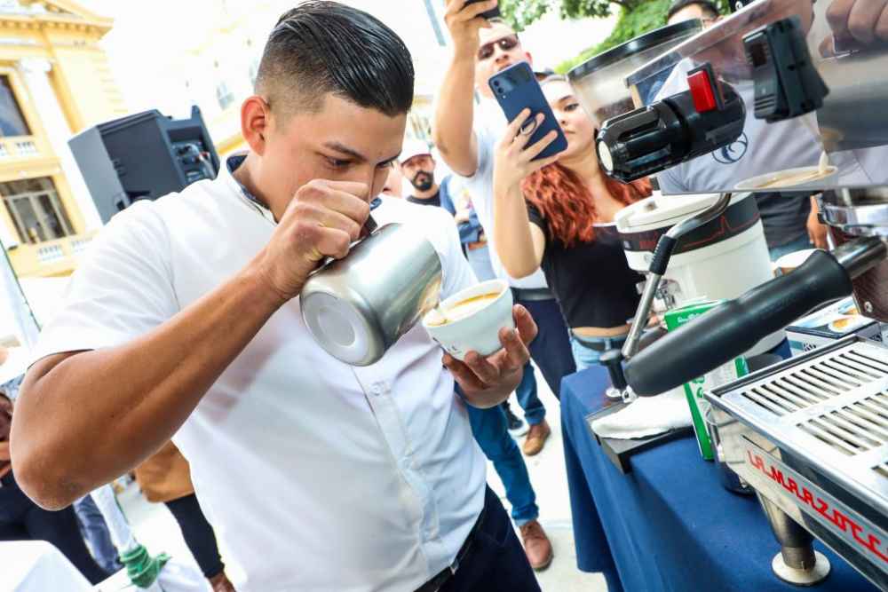 El café forma parte de la identidad agrícola, gastronómica y turística de El Salvador. Foto: mag.gob.sv