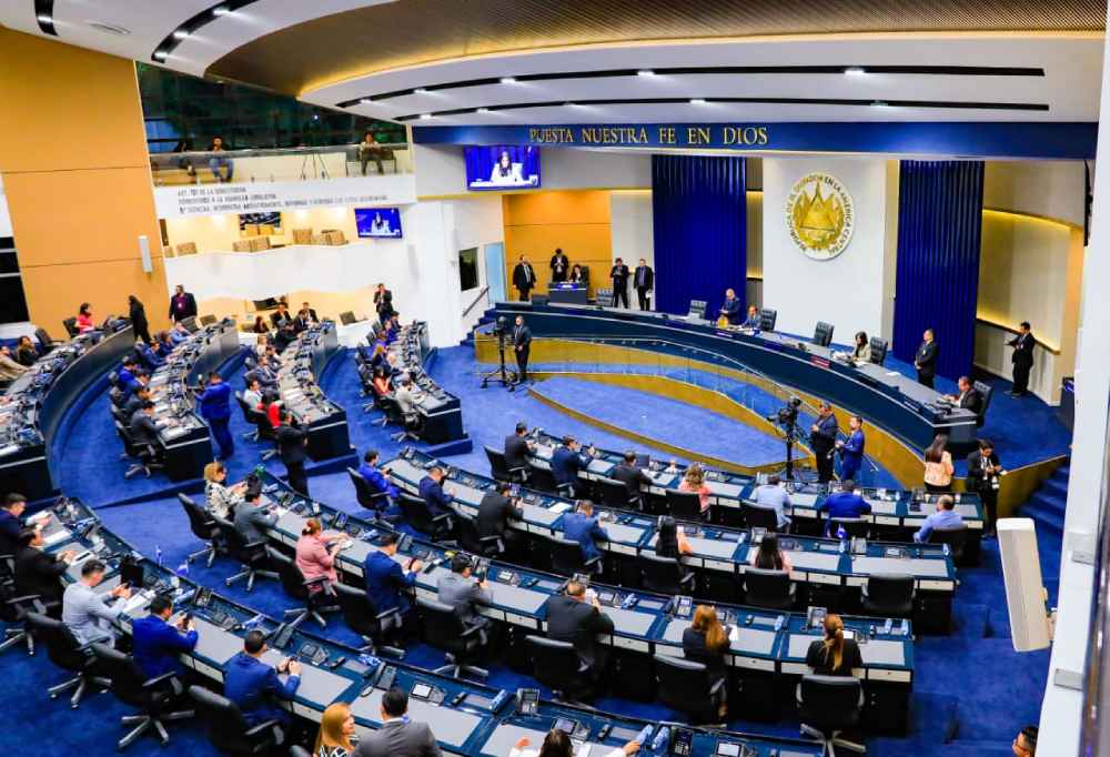 La reforma a la ley de datos personales fue aprobada con 57 votos en la Asamblea Legislativa y modifica obligaciones para empresas privadas e instituciones públicas. Foto: Asamblea.gob.sv