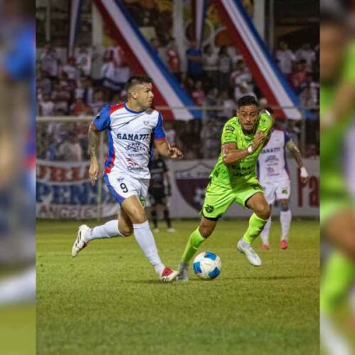 Isidro Metapán fue el gran beneficiado de la jornada 10 del Apertura 2026 al vencer a Firpo y tomar el liderato. Foto: @primerafutboles.