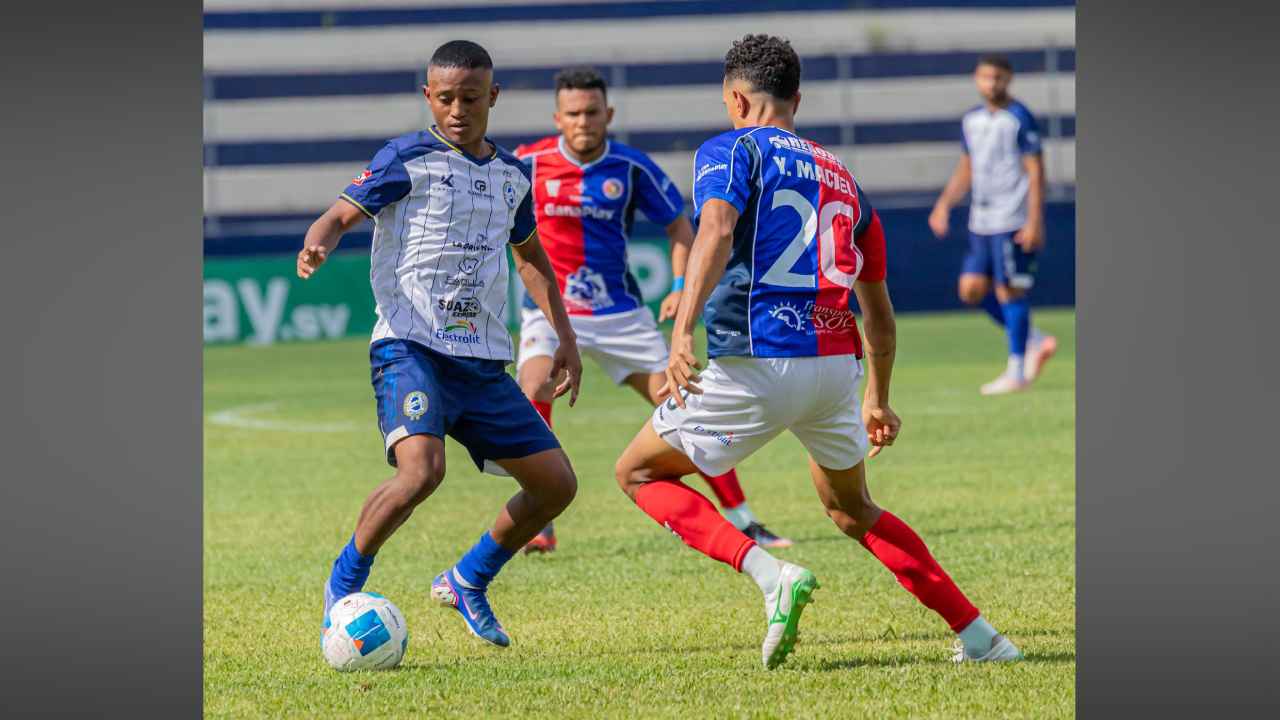 Aficionados y planteles se preparan para vivir una vibrante jornada en los distintos escenarios deportivos del país. Foto: Cortesía / LaPrimera @primerafutboles