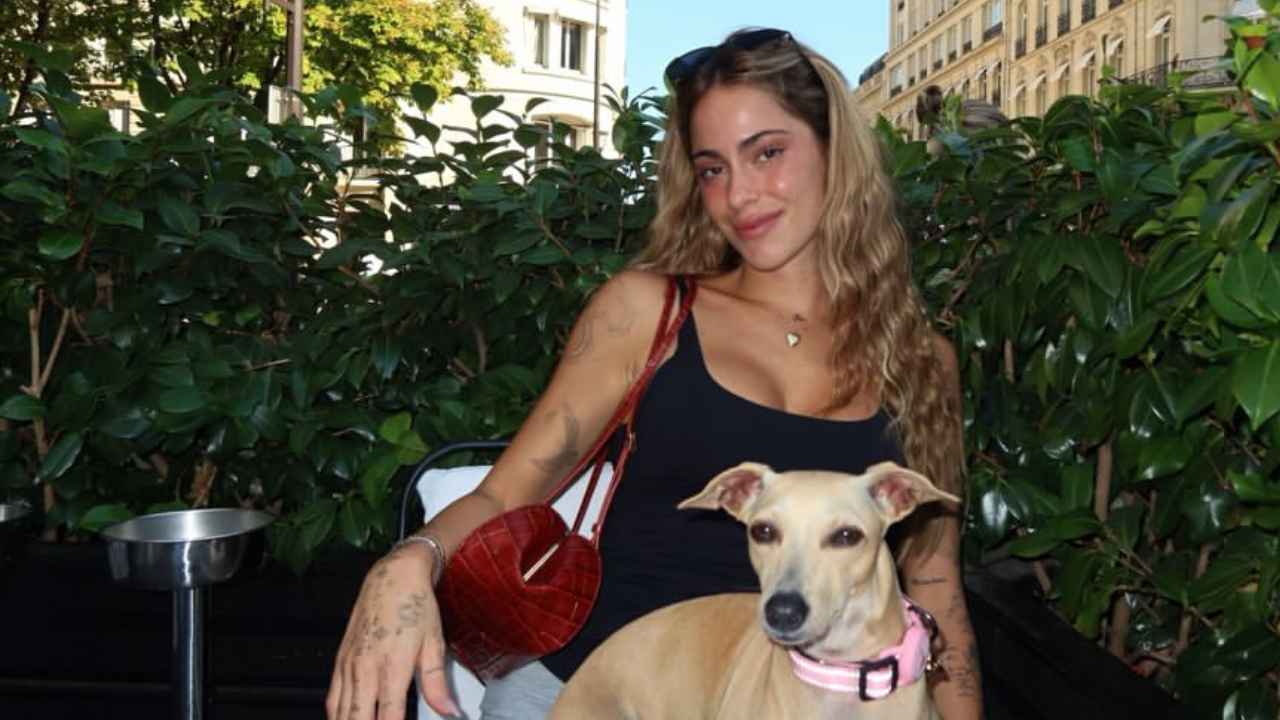 La artista argentina Tini Stoessel brilla en los escenarios internacionales con su nueva gira mundial. Instagram