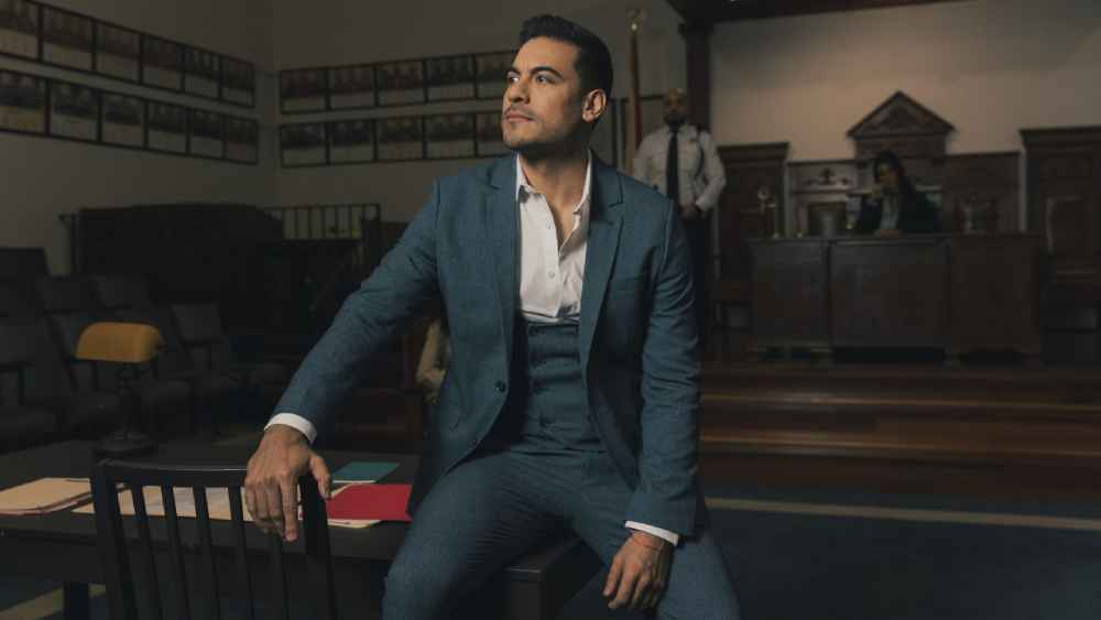 Carlos Rivera anunció que necesita un mes de reposo por una lesión en las cuerdas vocales, situación que obligó a trasladar su concierto en El Salvador hasta abril de 2027. Foto: carlosrivera.com.mx
