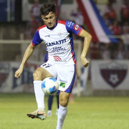 Firpo necesita remontar tres goles ante Olimpia para mantener abierta su ruta directa hacia la Champions Cup 2027. Cortesía