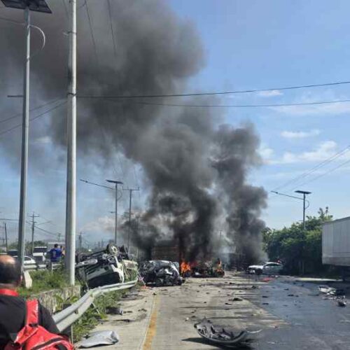 El transporte de carga será sometido a un refuerzo de las inspecciones técnicas después de varios accidentes graves registrados en importantes corredores de San Salvador. Foto: Cortesía.