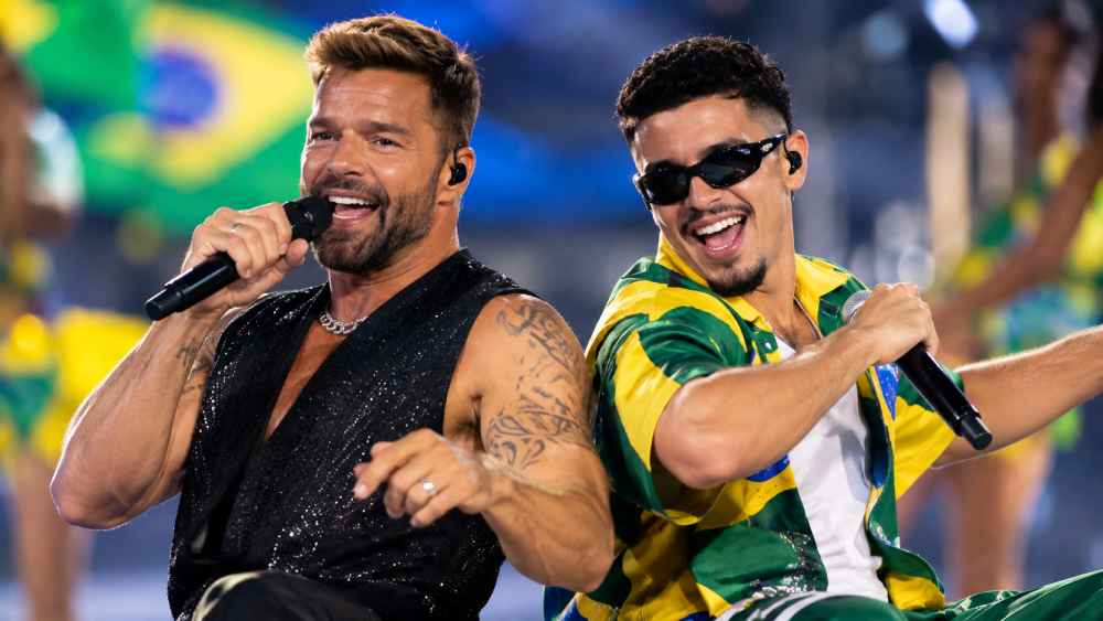 Ricky Martin y Pedro Sampaio estrenaron “pikito pikito” durante el espectáculo de medio tiempo de la NFL en Río de Janeiro. Foto: Ilustración.