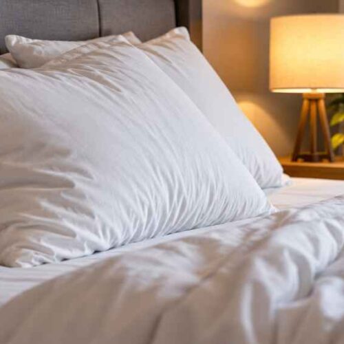 Las almohadas deformadas, con bultos o que han perdido soporte pueden necesitar un reemplazo. Foto: Archivo.