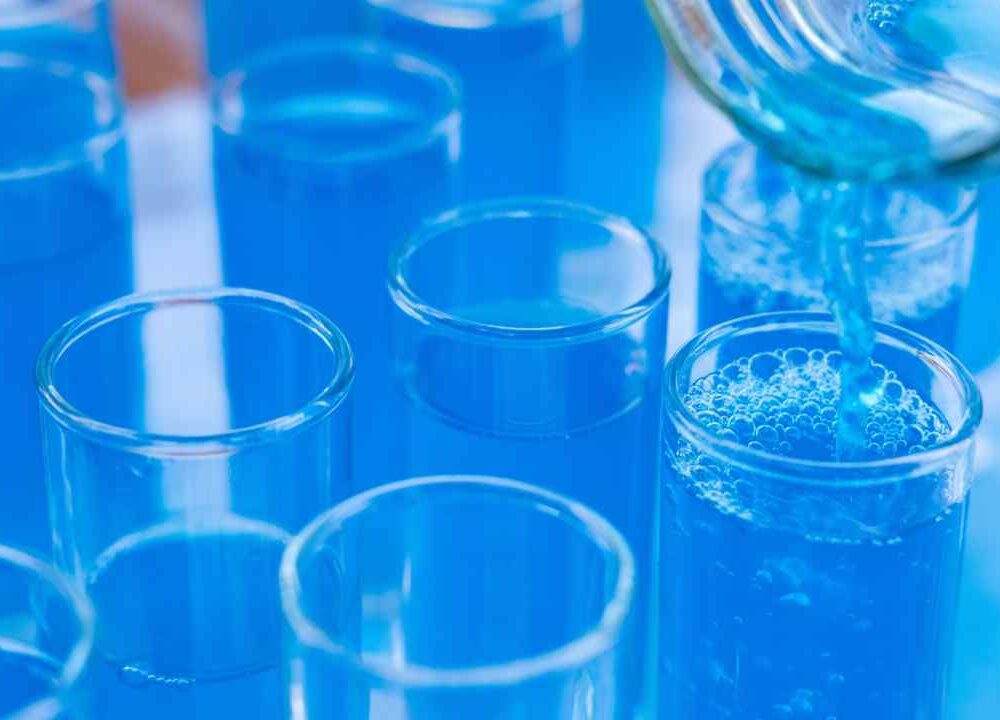 El nuevo laboratorio de agua en San Miguel cuenta con áreas especializadas para analizar muestras y fortalecer la vigilancia de calidad del suministro en el oriente salvadoreño. Foto: Carlos Garcia / Pexels