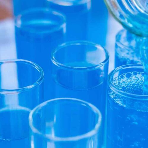 El nuevo laboratorio de agua en San Miguel cuenta con áreas especializadas para analizar muestras y fortalecer la vigilancia de calidad del suministro en el oriente salvadoreño. Foto: Carlos Garcia / Pexels