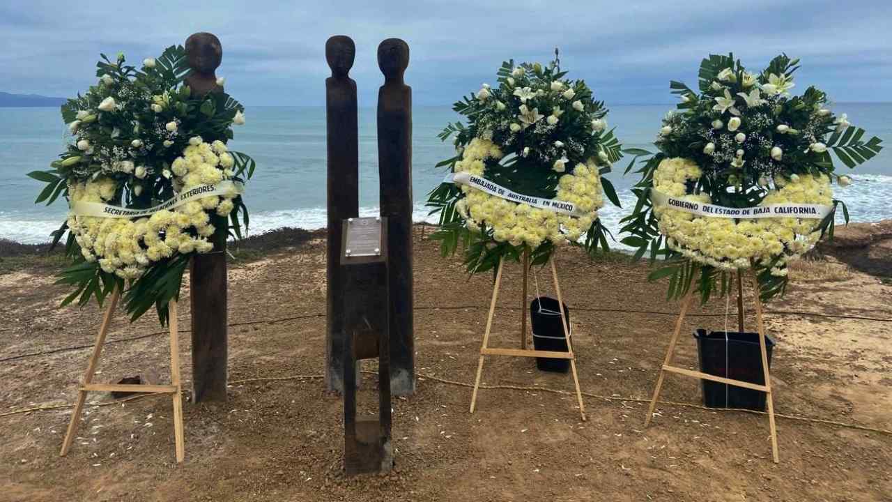 Jake y Callum Robinson, dos hermanos australianos asesinados junto a su amigo estadounidense Jack Carter Rhoad mientras practicaban surf en Baja California, México, en abril de 2024. Facebook
