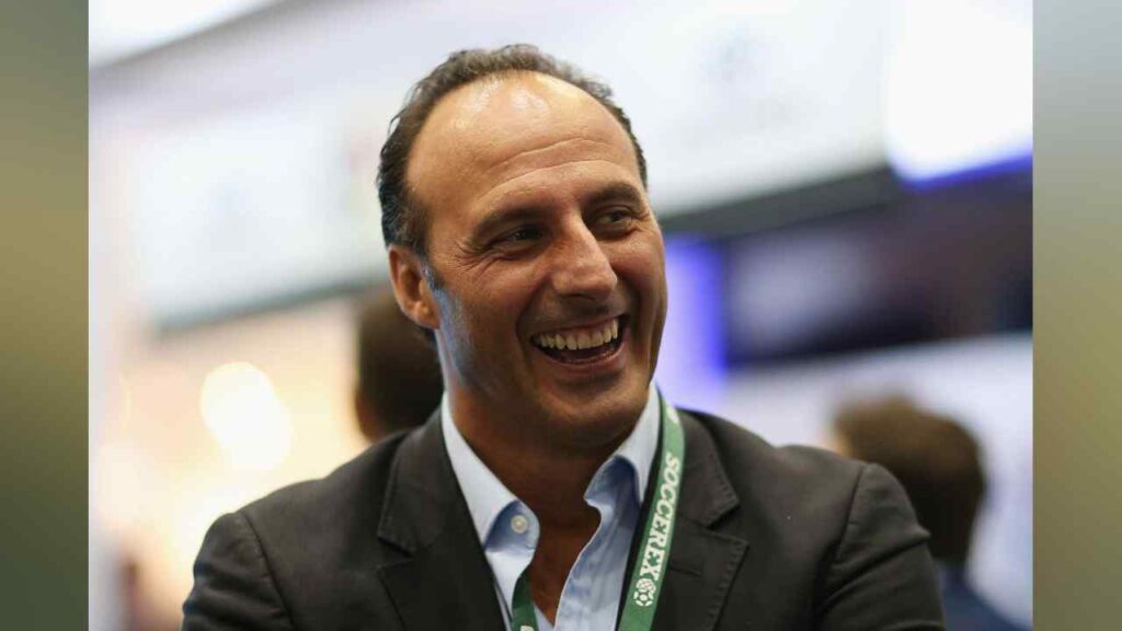 Ramon Vega, exdefensa del Tottenham y de la selección de Suiza, busca disputar la presidencia de la FIFA a Gianni Infantino en 2027. Foto: x / Ramon_Vega71