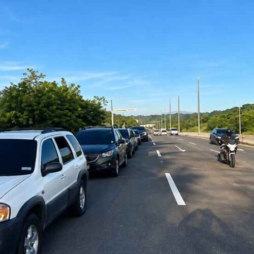 El tráfico en El Salvador es regulado mediante carriles reversibles y dispositivos del VMT en diferentes carreteras del país. Foto: @VMTElSalvador.