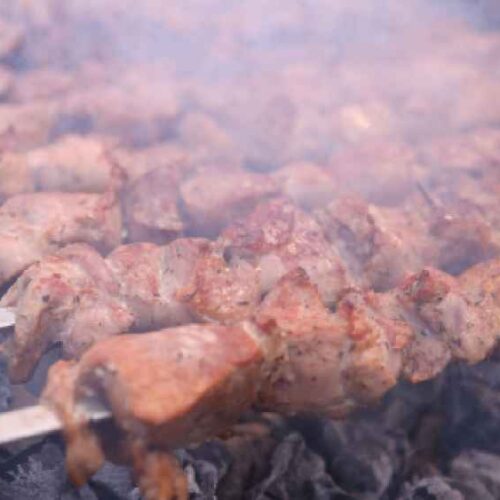 El festival del Cerdo se realizará este domingo 18 de octubre en las principales calles de San Rafael Obrajuelo, en La Paz Este. Foto: Pexels - Valeria Boltneva.