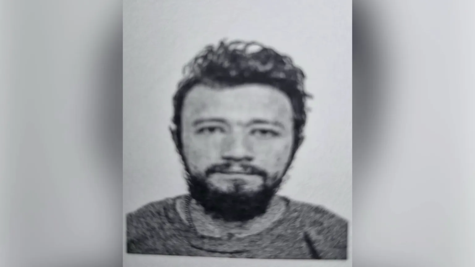 Raúl Antonio Quinteros Torres fue condenado a 16 años de prisión por violación agravada en Ayutuxtepeque. Foto: @FGR_SV.