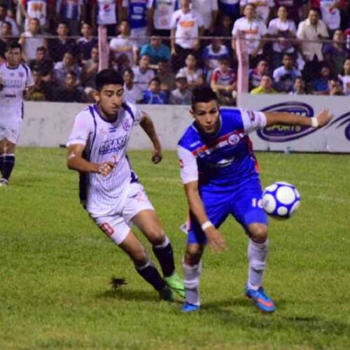 Firpo recibirá al Deportivo Saprissa en el estadio Jorge “El Mágico” González por un boleto a la Copa de Campeones Concacaf 2027. Foto: @CDLAFirpo.